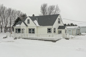Photo for 56386 270th Street, Austin, MN 55912 - Listing #5710299 56386 270th Street, Austin, MN 55912