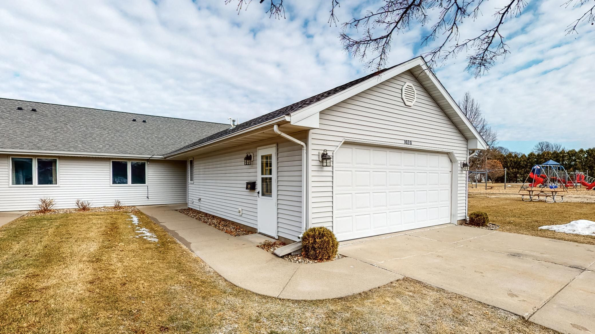 Photo for 1020 N Garden Street, Lake City, MN 55041 - Listing #5720063 1020 N Garden Street, Lake City, MN 55041