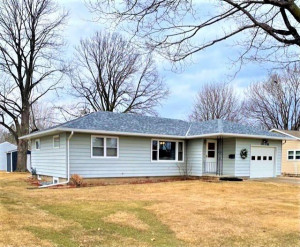 Photo for 1008 W Center Street, Lake City, MN 55041 - Listing #5723111 1008 W Center Street, Lake City, MN 55041