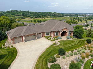 Photo for 4173 8th Street SW, Rochester, MN 55902 - Listing #5193905 4173 8th Street SW, Rochester, MN 55902
