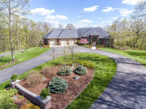 Photo for 10350 County Road 3 NW, Pine Island, MN 55963 - Listing #5755559 10350 County Road 3 NW, Pine Island, MN 55963