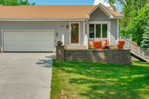Photo for 1812 Lacota Lane, Burnsville, MN 55337 - Listing #5767985 1812 Lacota Lane, Burnsville, MN 55337