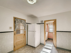 Photo for 555 36 1/2 Avenue NE, Minneapolis, MN 55418 - Listing #6005403 555 36 12 Avenue NE MN - MLS Sized - 009 - 12 Kitchen