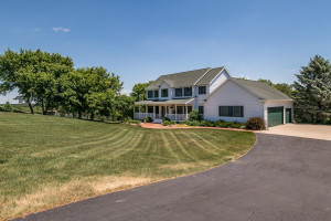 Photo for 1052 Ridge Crest Lane NW, Rochester, MN 55901 - Listing #6007490 1052 Ridge Crest Lane NW, Rochester, MN 55901