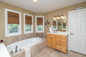 Photo for 1052 Ridge Crest Lane NW, Rochester, MN 55901 - Listing #6007490 1052 Ridge Crest Lane NW, Rochester, MN 55901