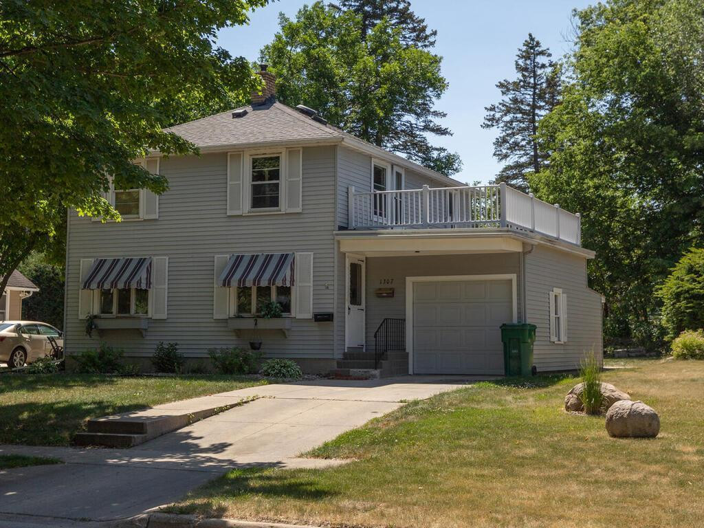 Photo for 1307 2nd Street NW, Austin, MN 55912 listing 6011686