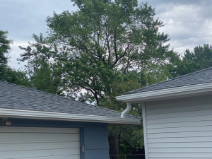 Photo for 7525 University Avenue NE, Fridley, MN 55432 - Listing #6009566 twenty tExcellent new seamless gutter systemwo