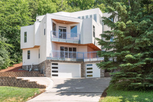 Photo for 1128 Sibley Memorial Highway, Mendota Heights, MN 55118 - Listing #6008851 1128 Sibley Memorial Highway, Mendota Heights, MN 55118
