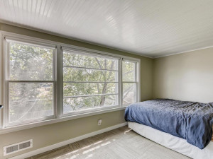 Photo for 4225 Portland Avenue, Minneapolis, MN 55407 - Listing #6018484 Upper level Guest room/den/office with built in desk and shelves