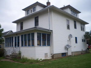 Photo for 609 S Section Avenue, Spring Valley, MN 55975 - Listing #6023748 Side view of house & enclosed front porch