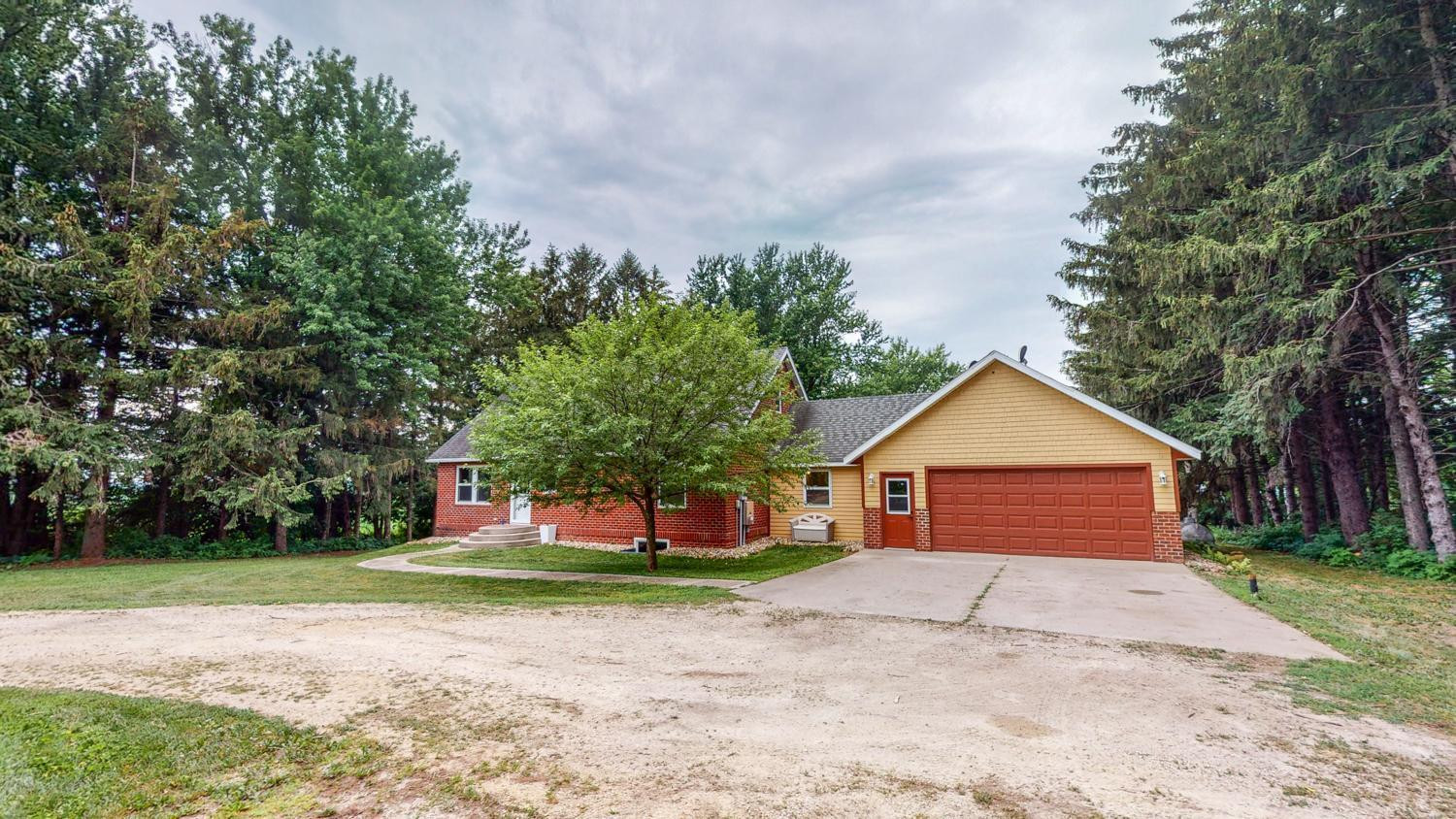 Featherstone Real Estate Lake City MN