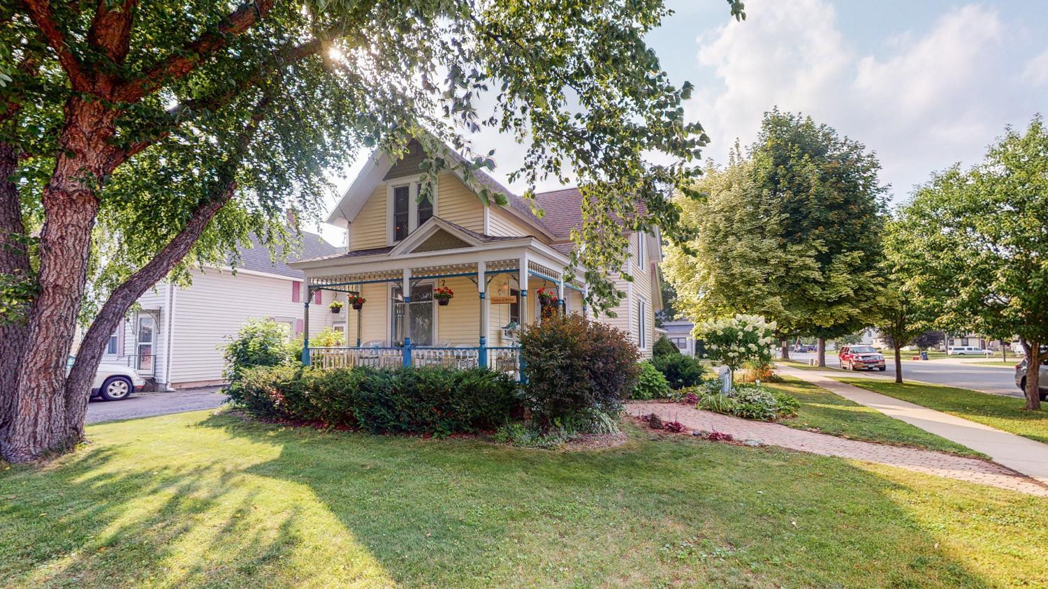 Photo for 702 W Lyon Avenue, Lake City, MN 55041 - Listing #6073743 702 W Lyon Avenue, Lake City, MN 55041