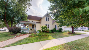 Photo for 702 W Lyon Avenue, Lake City, MN 55041 - Listing #6073743 702 W Lyon Avenue, Lake City, MN 55041
