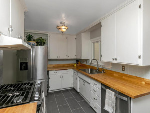 Photo for 507 Woodland Drive, Burnsville, MN 55337 - Listing #6085656 507 Woodland Drive, Burnsville, MN 55337