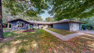 Photo for 2504 Hillside Lane SW, Rochester, MN 55902 - Listing #6083727 2504 Hillside Lane SW, Rochester, MN 55902