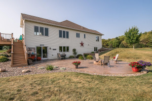 Photo for 1206 36th Street NW, Austin, MN 55912 - Listing #6087591 1206 36th Street NW, Austin, MN 55912