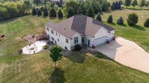 Photo for 1206 36th Street NW, Austin, MN 55912 - Listing #6087591 1206 36th Street NW, Austin, MN 55912