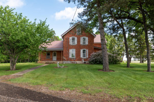 Photo for 44819 Highway 56 Boulevard, Kenyon, MN 55946 - Listing #5745037 44819 Highway 56 Boulevard, Kenyon, MN 55946