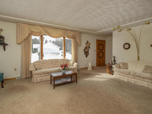 Photo for 702 30th Street NW, Austin, MN 55912 - Listing #6083452 702 30th St NW Austin MN 55912 USA-003-004-Living Room-MLS_Size