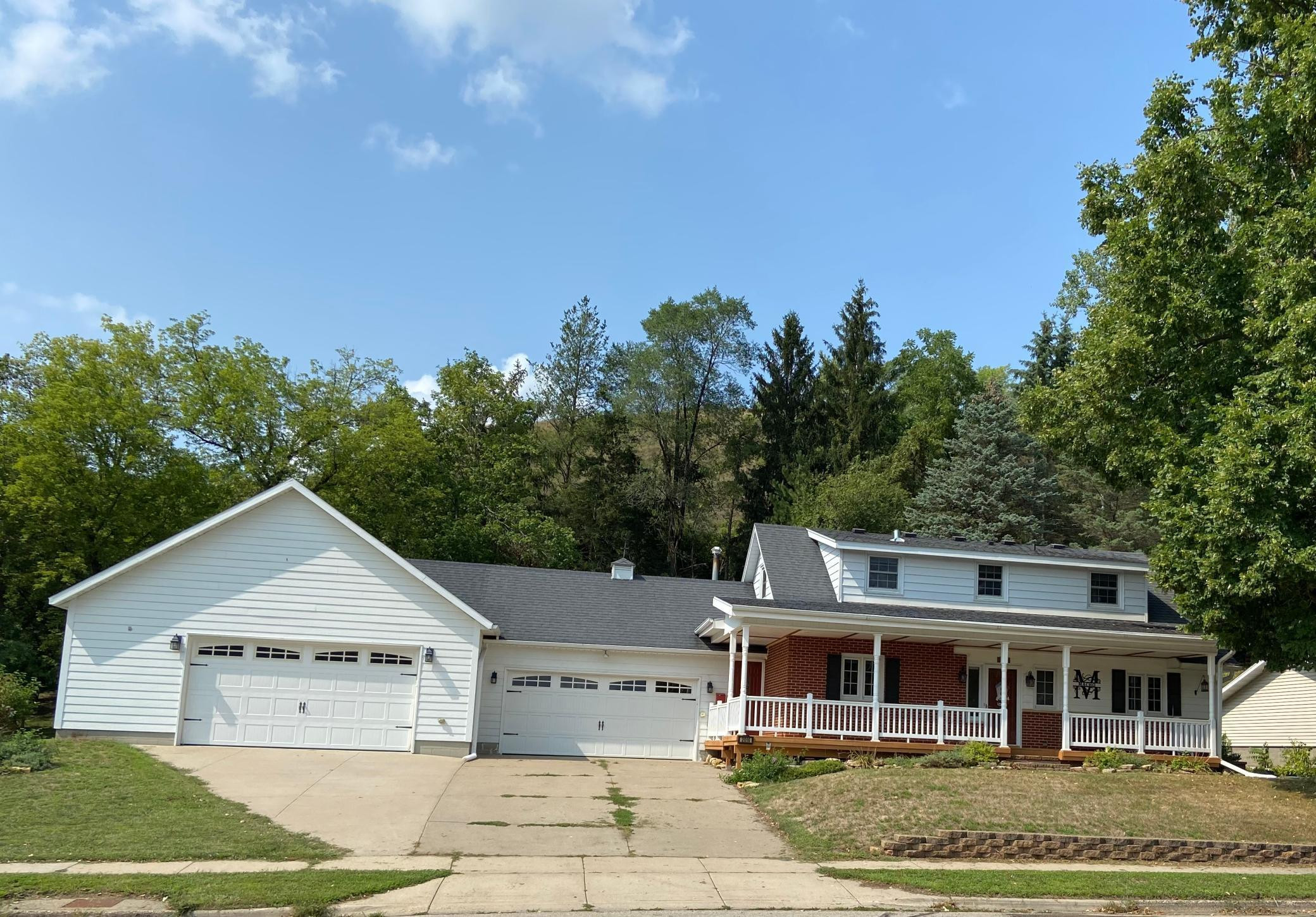 Photo for 2016 Twin Bluff Road, Red Wing, MN 55066 - Listing #6090452 2016 Twin Bluff Road, Red Wing, MN 55066