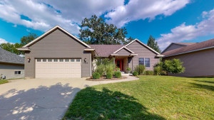 Photo for 1038 23rd Avenue SW, Rochester, MN 55902 - Listing #6090079 1038 23rd Avenue SW, Rochester, MN 55902