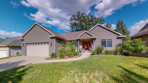 Photo for 1038 23rd Avenue SW, Rochester, MN 55902 - Listing #6090079 1038 23rd Avenue SW, Rochester, MN 55902