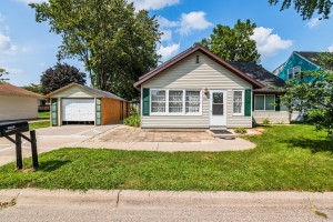 Photo for 230 N 3rd Street, La Crescent, MN 55947 - Listing #6092957 230 N 3rd Street, La Crescent, MN 55947