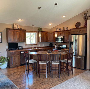 Photo for 1408 28th Street SW, Austin, MN 55912 - Listing #6095998 1408 28th Street SW, Austin, MN 55912