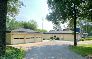Photo for 2914 Bambi Court SW, Rochester, MN 55902 - Listing #6010408 5 CAR GARAGE (2 car attached 3 car detached)