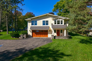 Photo for 7410 Minnewashta Parkway, Excelsior, MN 55331 - Listing #6101652 7410 Minnewashta Parkway, Excelsior, MN 55331