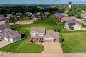 Photo for 1392 Crestview Drive, Winona, MN 55987 - Listing #6110930 1392 Crestview Drive, Winona, MN 55987