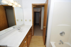 Photo for 1038 Essex Parkway NW, Rochester, MN 55901 - Listing #6110369 1038 Essex Parkway NW, Rochester, MN 55901