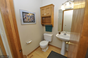 Photo for 1038 Essex Parkway NW, Rochester, MN 55901 - Listing #6110369 1038 Essex Parkway NW, Rochester, MN 55901