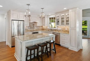 Photo for 7410 Minnewashta Parkway, Excelsior, MN 55331 - Listing #6101652 7410 Minnewashta Parkway, Excelsior, MN 55331