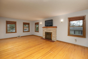 Photo for 225 5th Street SE, Chatfield, MN 55923 - Listing #6121726 225 5th St SE Chatfield MN-large-005-003-Living Room-1500x1000-72dpi