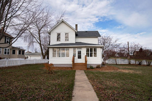 Photo for 390 E Main Street, Lewiston, MN 55952 - Listing #6129110 390 E Main Street, Lewiston, MN 55952