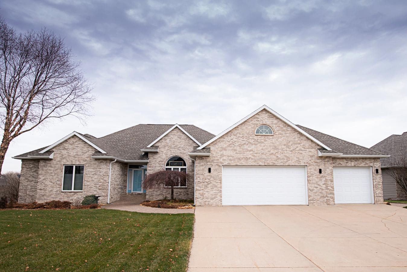 Photo for 74 Wildridge Drive, Winona, MN 55987 - Listing #6132712 74 Wildridge Drive, Winona, MN 55987