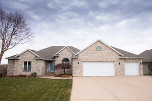 Photo for 74 Wildridge Drive, Winona, MN 55987 - Listing #6132712 74 Wildridge Drive, Winona, MN 55987