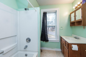 Photo for 528 N Broadway Street, Spring Valley, MN 55975 - Listing #6135486 Nice tub/shower and large vanity in this upper level bath!