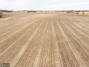 Photo for 6400 Ford Rd, IA - Listing #6171576 6400 Ford Rd, IA