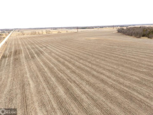 Photo for 6400 Ford Rd, IA - Listing #6171576 6400 Ford Rd, IA