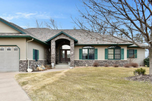 Photo for 133 Waterford Circle, Winona, MN 55987 - Listing #6140757 133 Waterford Circle, Winona, MN 55987