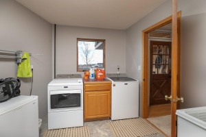Photo for 57179 227th Street, Austin, MN 55912 - Listing #6177034 57179 227th Street, Austin, MN 55912