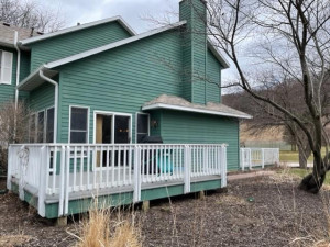 Photo for 53 Forest Oak Court, Winona, MN 55987 - Listing #6181485 53 Forest Oak Court, Winona, MN 55987