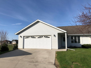 Photo for 155 Orchard Manor Drive SE, Plainview, MN 55964 - Listing #6189938 155 Orchard Manor Drive SE, Plainview, MN 55964