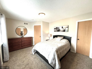 Photo for 1910 Regatta Drive, Woodbury, MN 55125 - Listing #6188219 1910 Regatta Drive, Woodbury, MN 55125