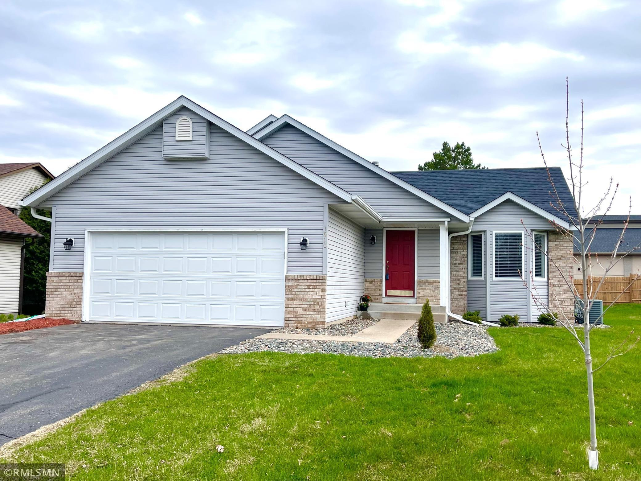 Photo for 1910 Regatta Drive, Woodbury, MN 55125 - Listing #6188219 1910 Regatta Drive, Woodbury, MN 55125