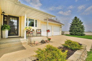 Photo for 89844 240th Street, Austin, MN 55912 - Listing #6189972 89844 240th Street, Austin, MN 55912