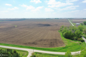 Photo for Gentry Avenue, Independence, IA - Listing #6201492 16205-photo-land-buchanan-county-iowa-153-acres-listing-number-16205-dji-0968-0jpg.jpg