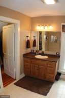 Photo for 8342 70th Street SE, Eyota, MN 55934 - Listing #6192906 Upstairs bathroom with walk-in closet off of bathroom